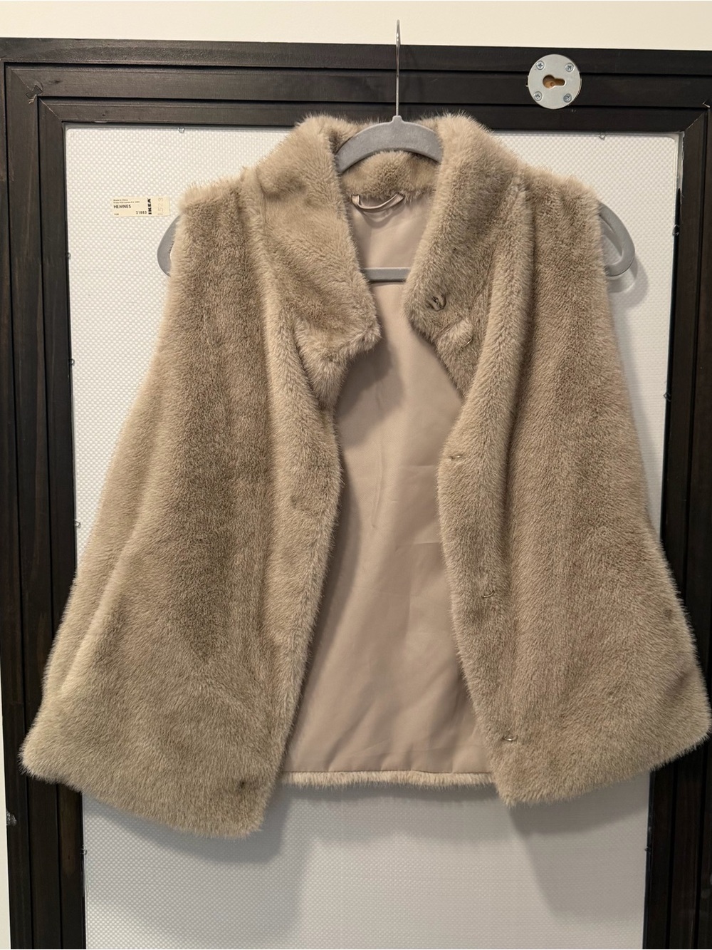 Hollies Stockholm Genuine Fur Vest Mustela Vision